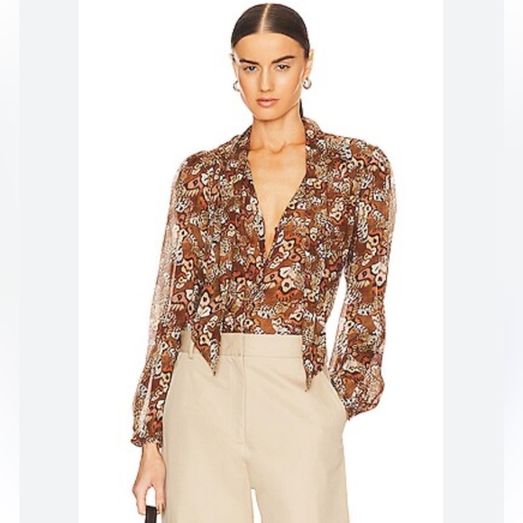 New! Paige Silk Marcela Blouse in
Cinnamon Multi Butterfly XS‎ and Large  $299 - Picture 1 of 9